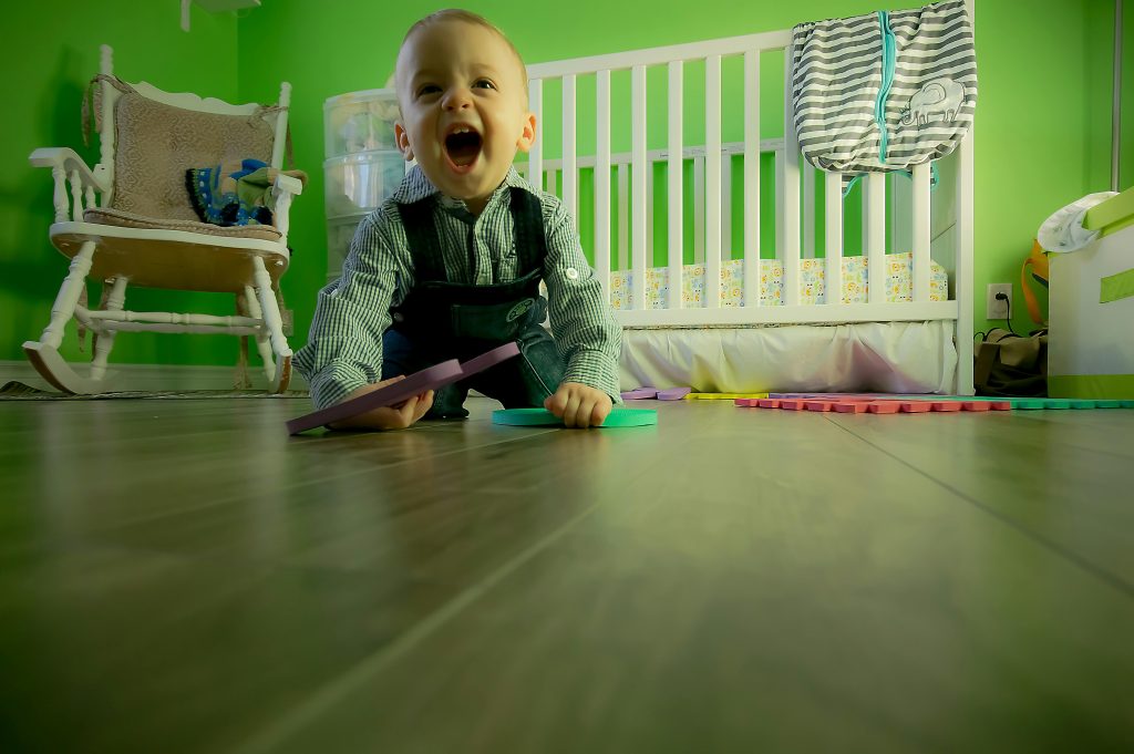 On the Move 8-9 Months